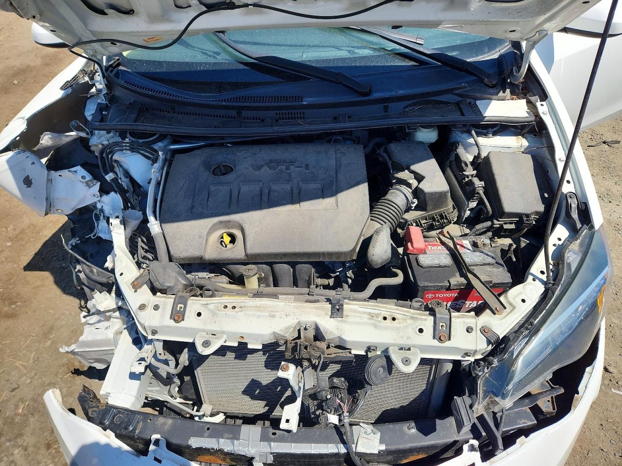 2018 TOYOTA COROLLA LE photo 21