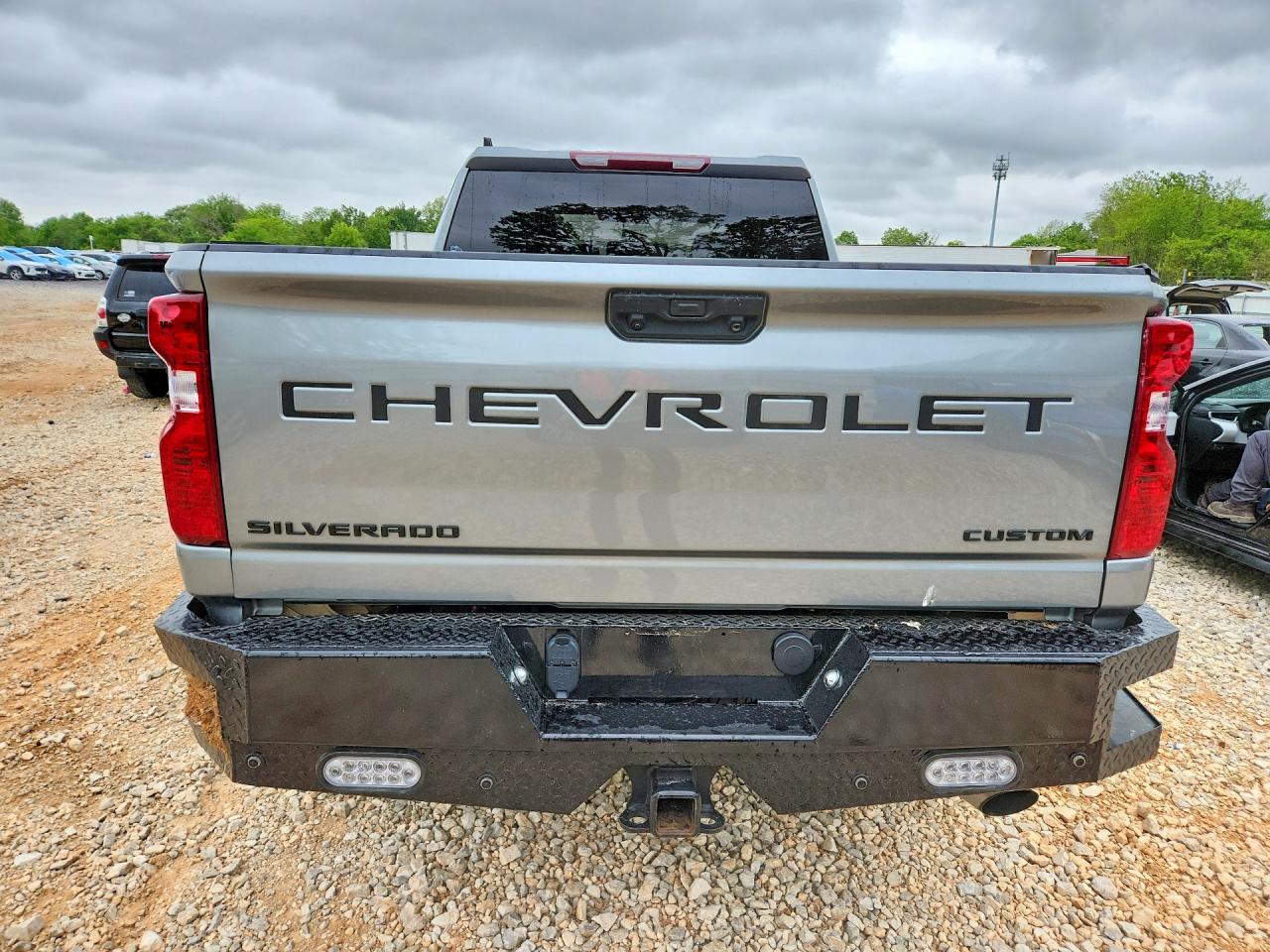 2024 CHEVROLET SILVERADO K2500 CUSTOM photo 11