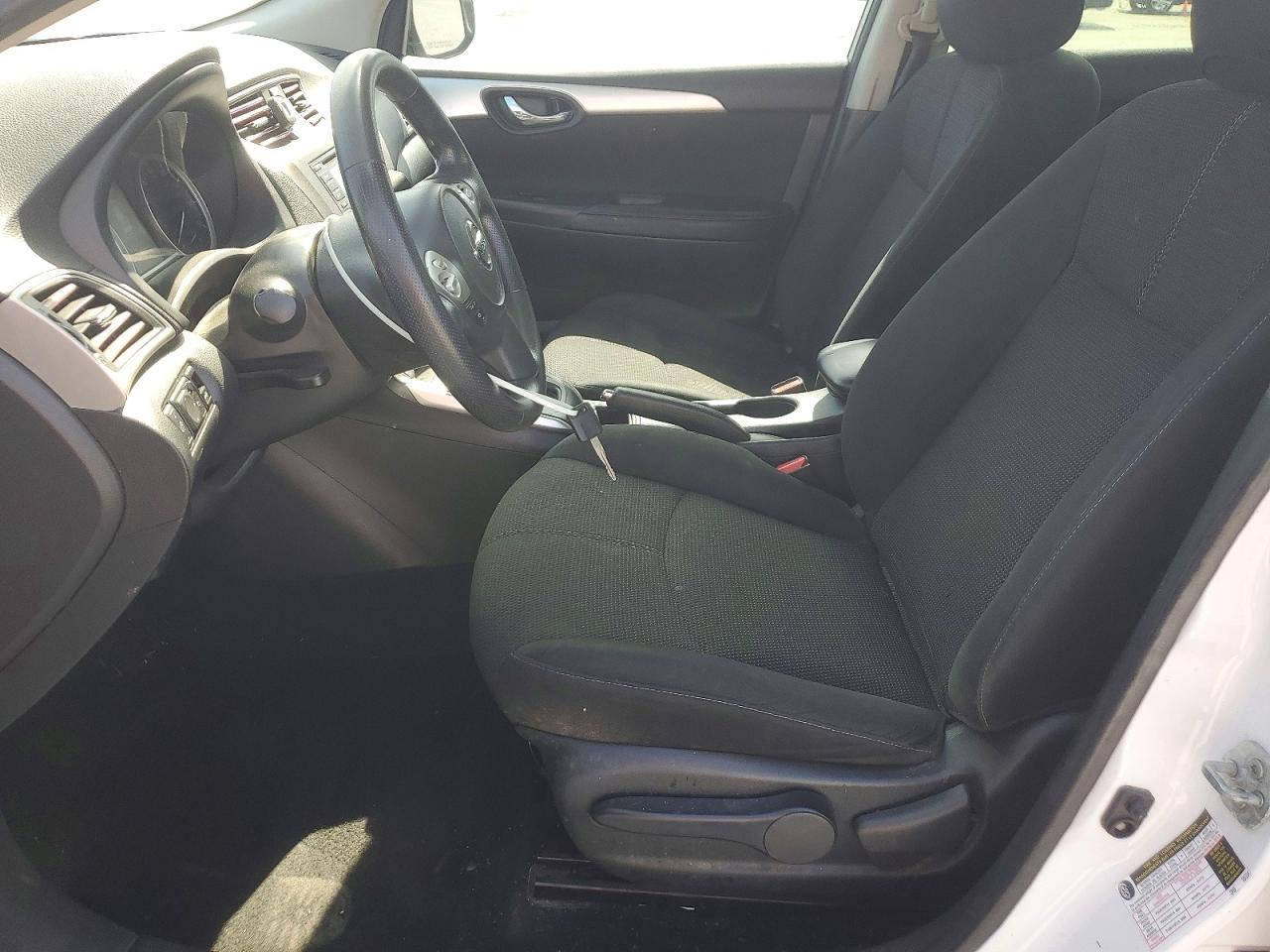 2018 NISSAN SENTRA S photo 13