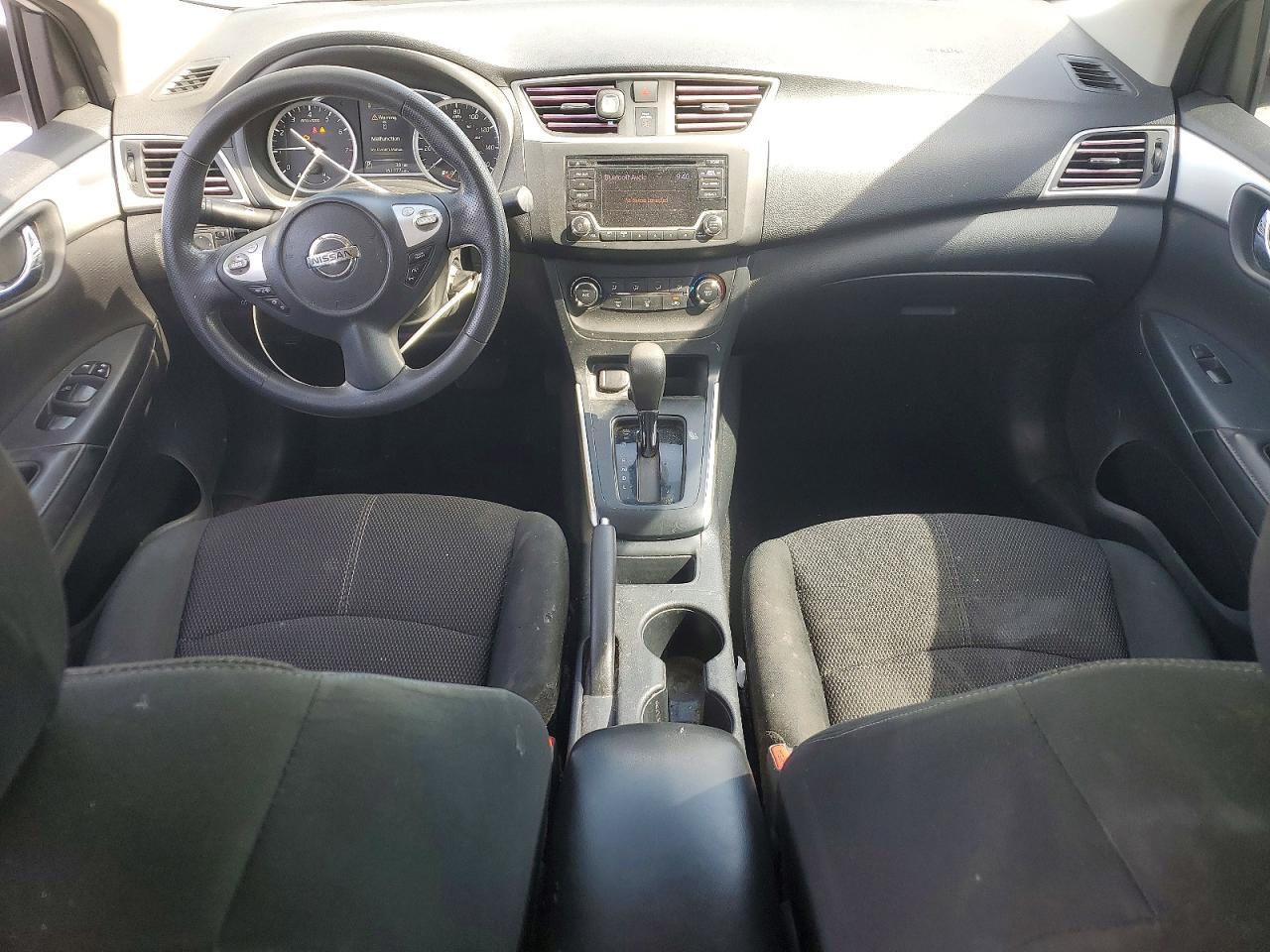 2018 NISSAN SENTRA S photo 15
