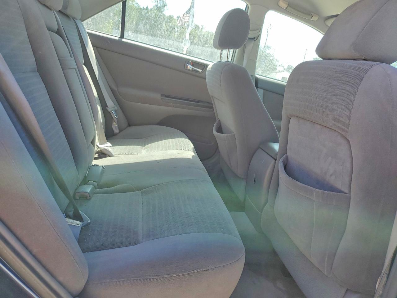 2005 TOYOTA CAMRY LE photo 28