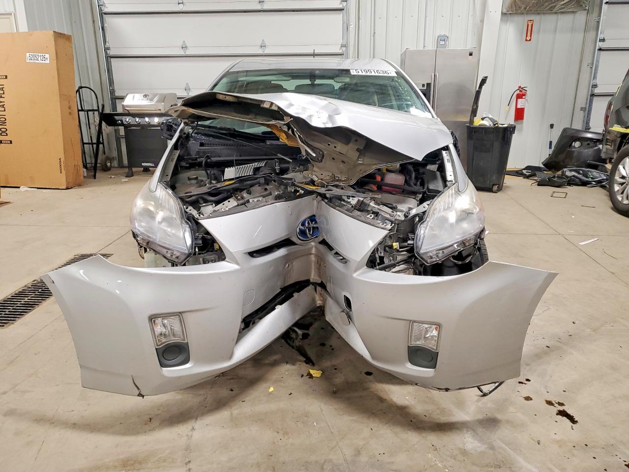 2010 TOYOTA PRIUS II photo 5