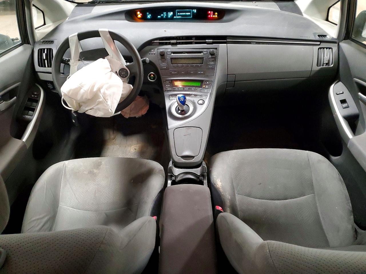 2010 TOYOTA PRIUS II photo 8
