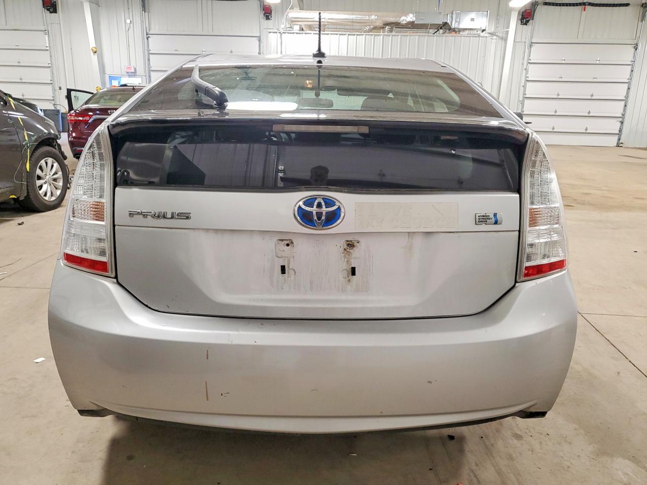 2010 TOYOTA PRIUS II photo 6