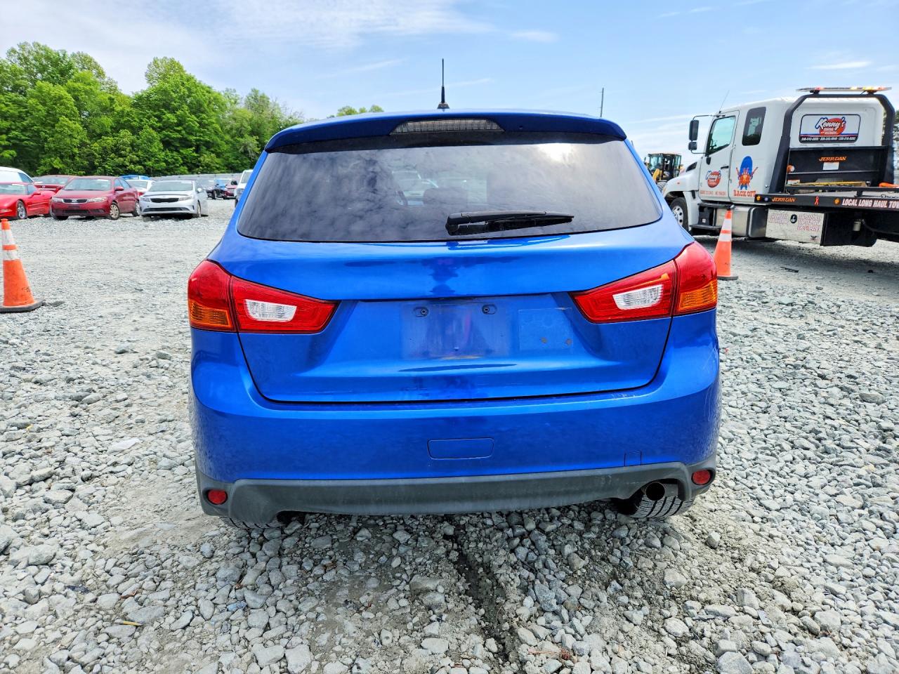 2015 MITSUBISHI OUTLANDER SPORT ES photo 11