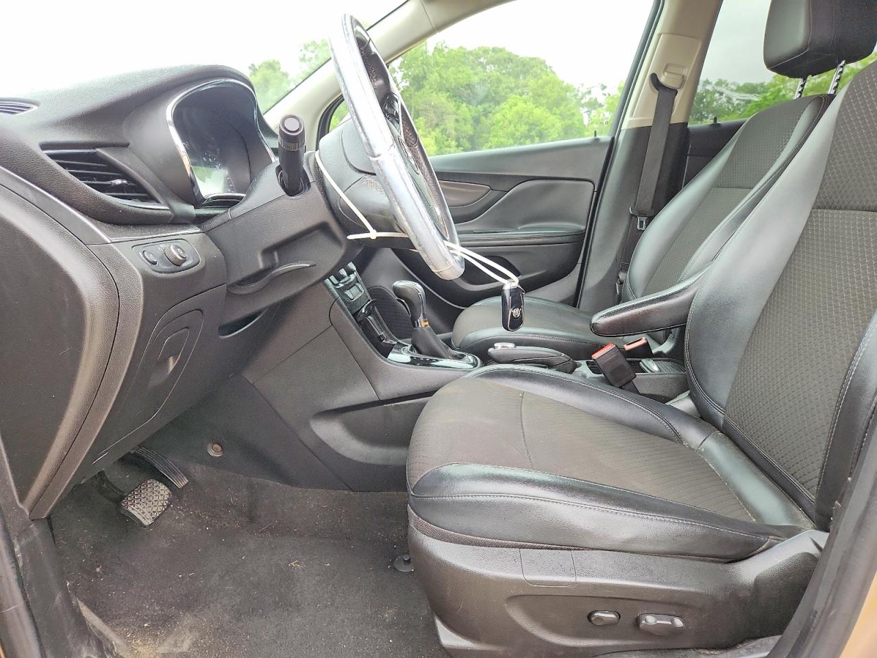 2018 BUICK ENCORE PREFERRED photo 13