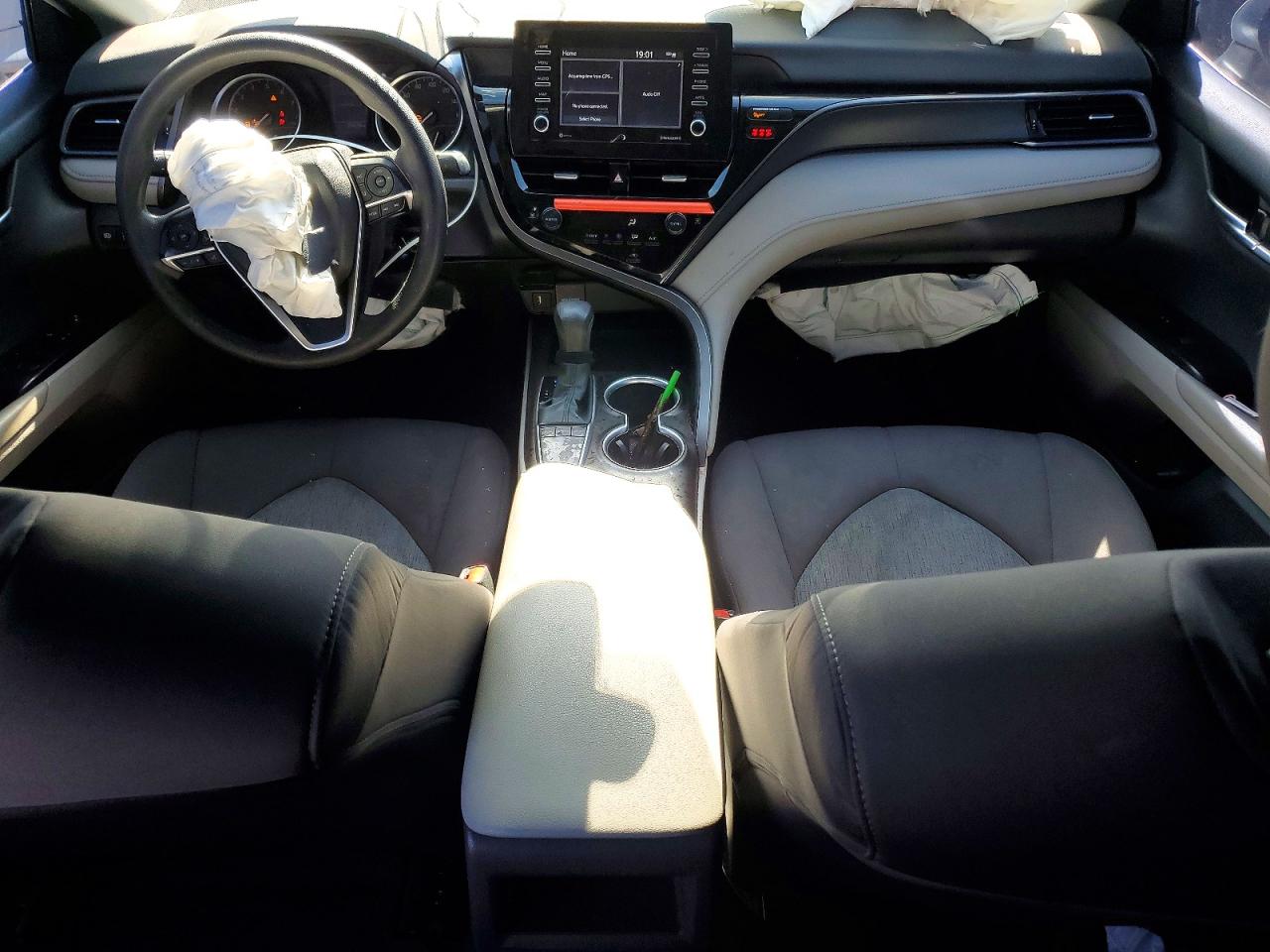 2023 TOYOTA CAMRY photo 22