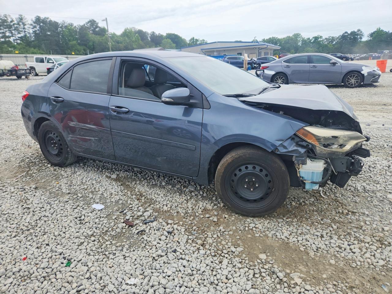 2015 TOYOTA COROLLA LE photo 7