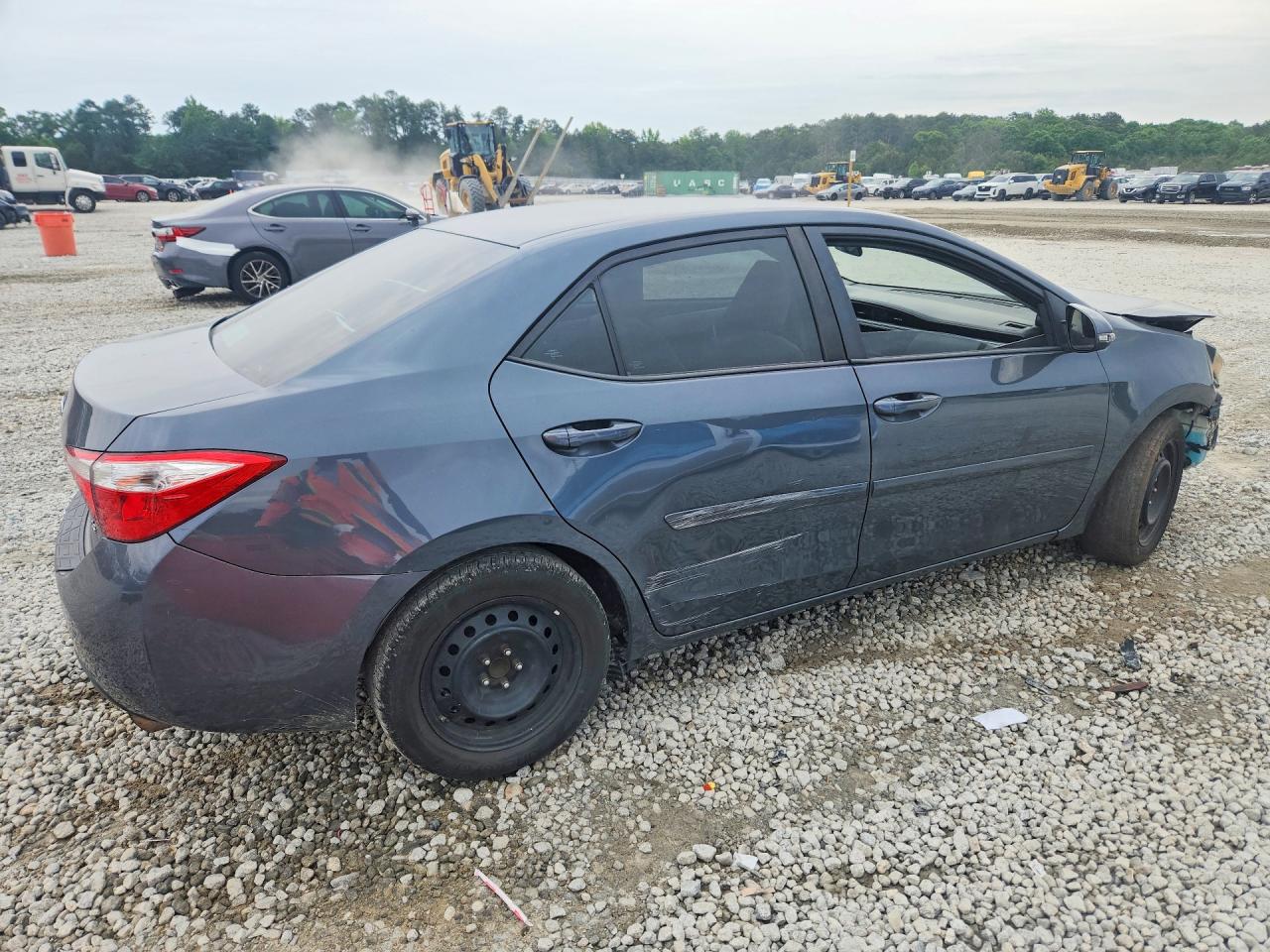 2015 TOYOTA COROLLA LE photo 5