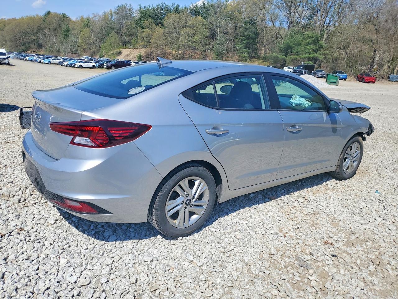 2020 HYUNDAI ELANTRA SEL photo 7