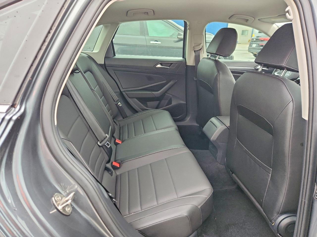 2024 VOLKSWAGEN JETTA SE photo 19