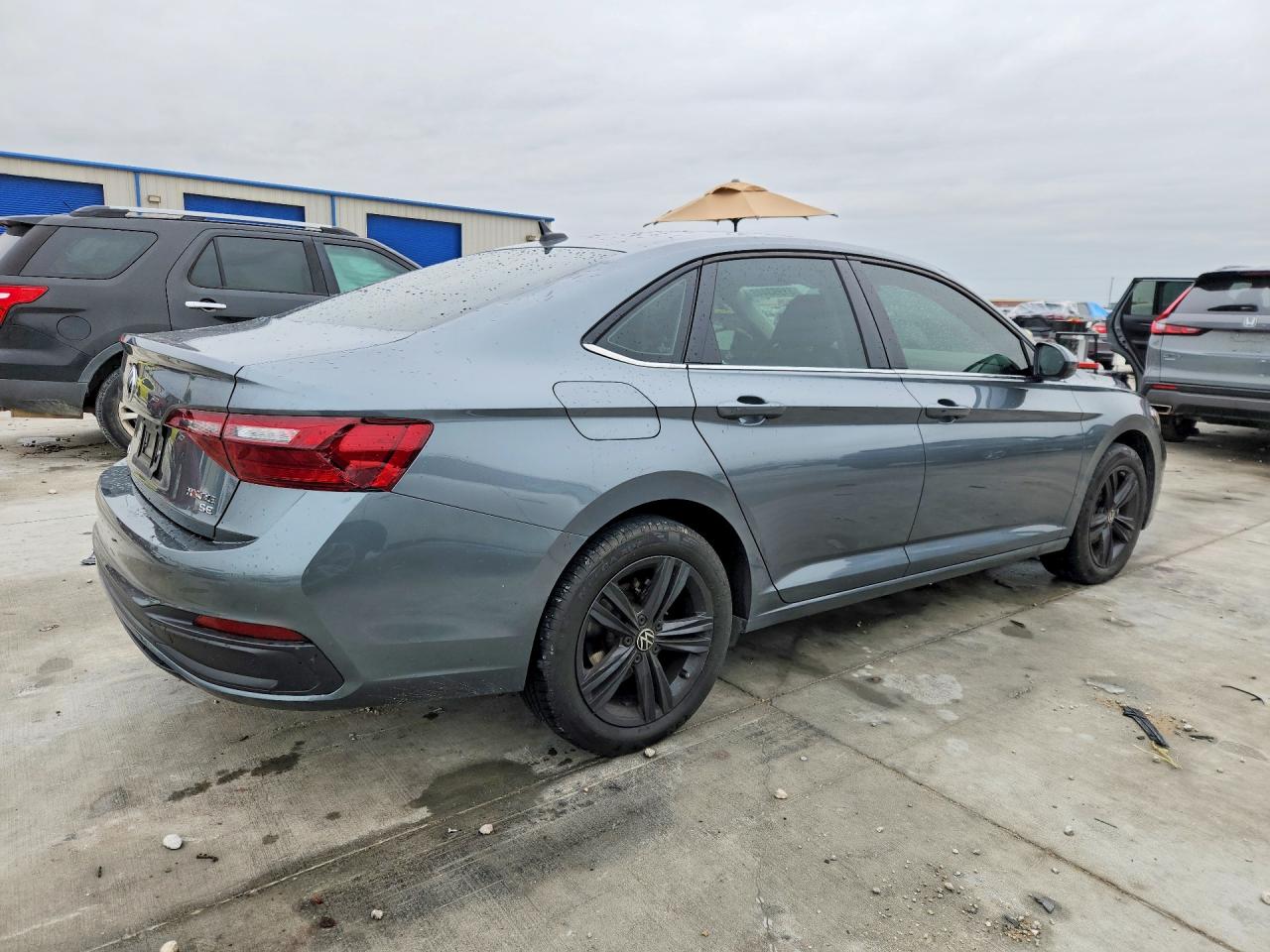 2024 VOLKSWAGEN JETTA SE photo 5