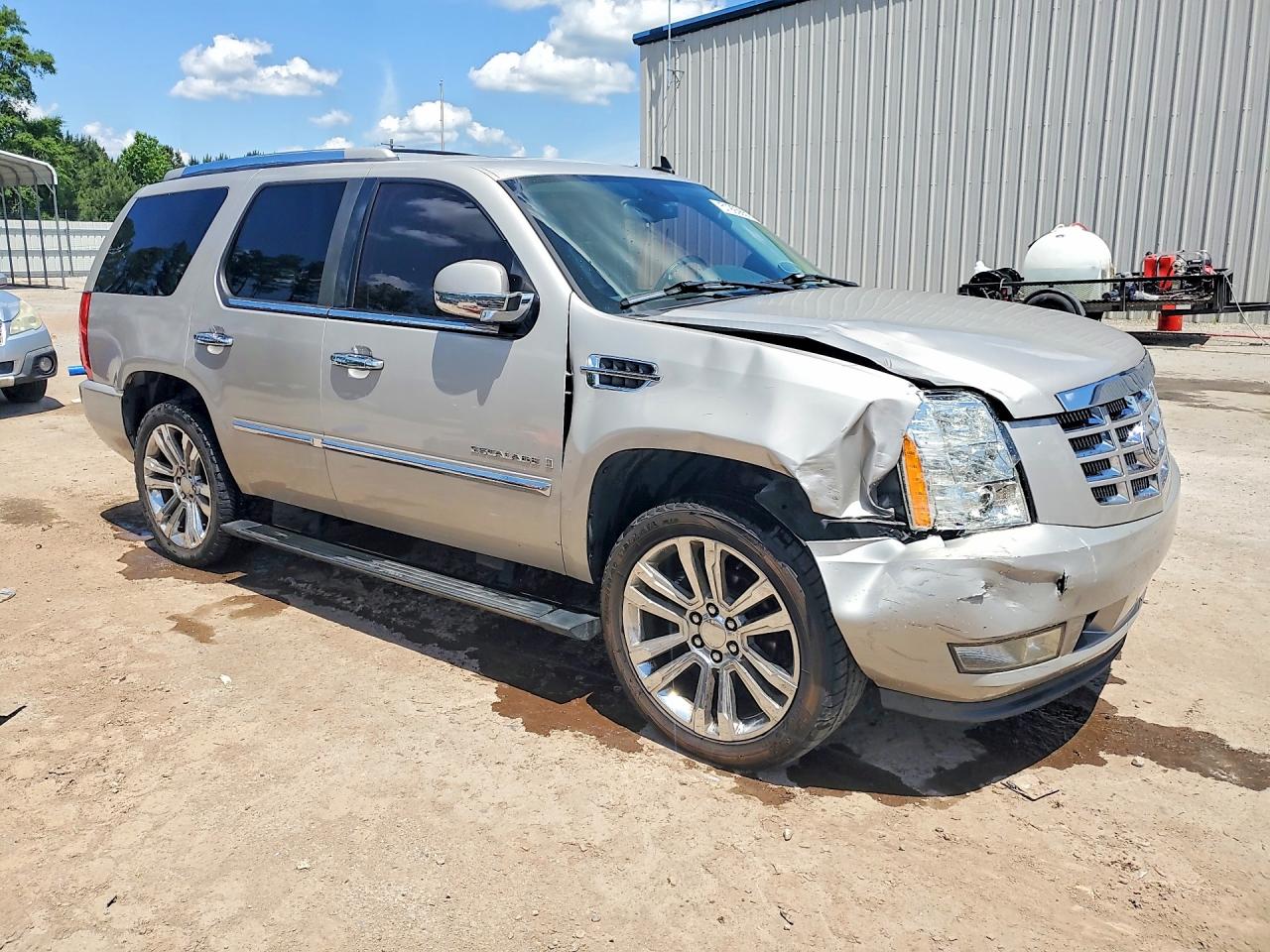 2008 CADILLAC ESCALADE LUXURY photo 7