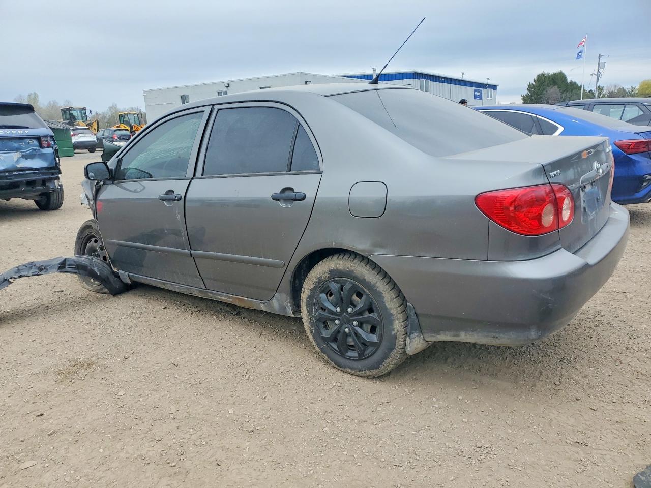 2005 TOYOTA COROLLA CE photo 3