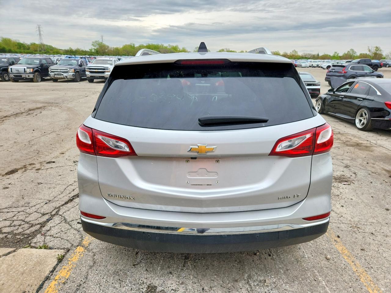 2020 CHEVROLET EQUINOX LT photo 11