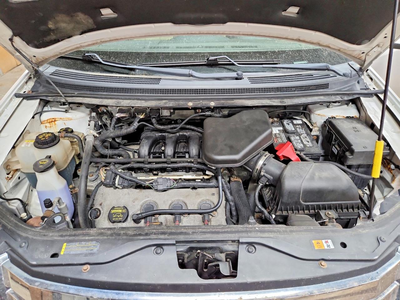 2010 FORD EDGE SEL photo 34