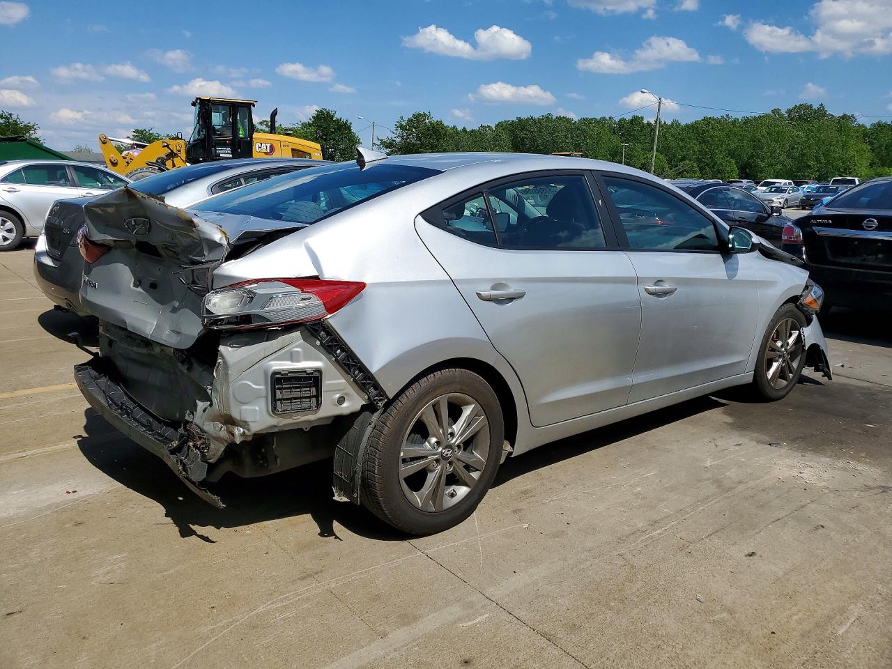2017 HYUNDAI ELANTRA SE photo 3
