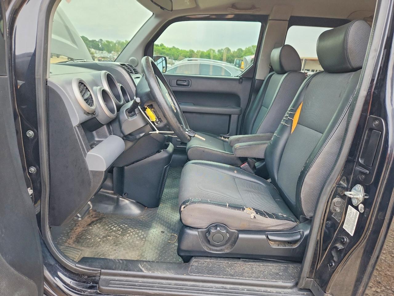 2006 HONDA ELEMENT EX photo 19