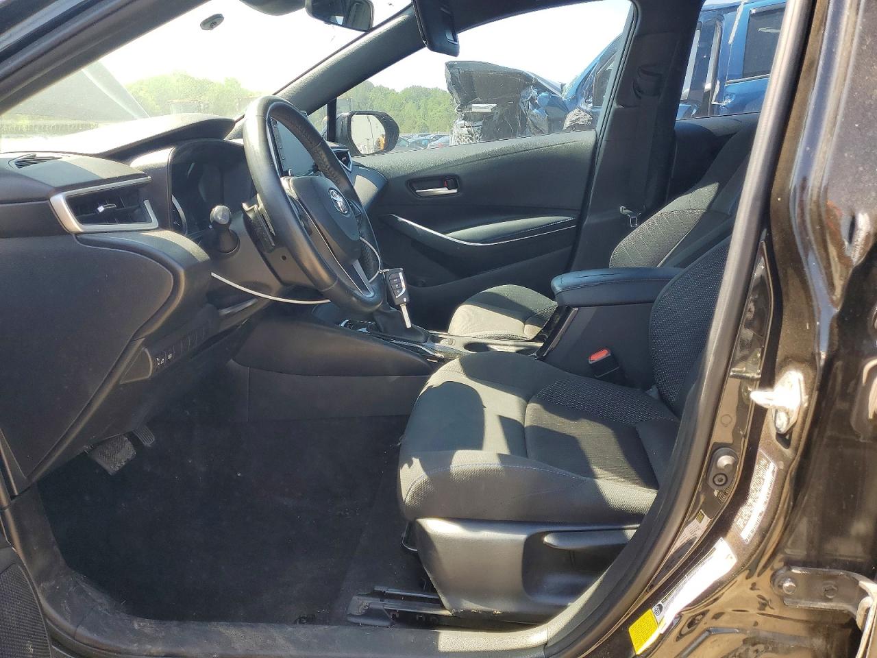 2020 TOYOTA COROLLA SE photo 13