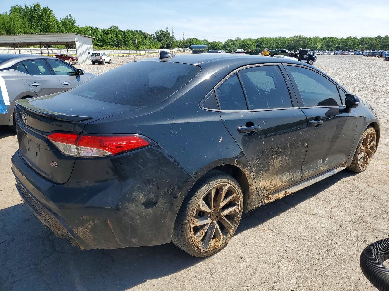 2020 TOYOTA COROLLA SE photo 5