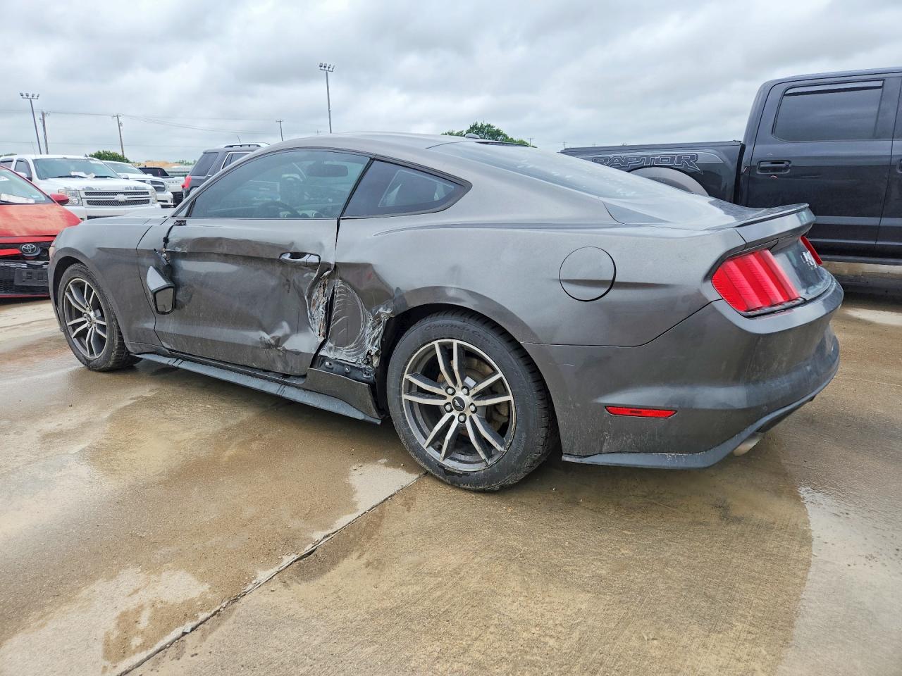 2015 FORD MUSTANG photo 3