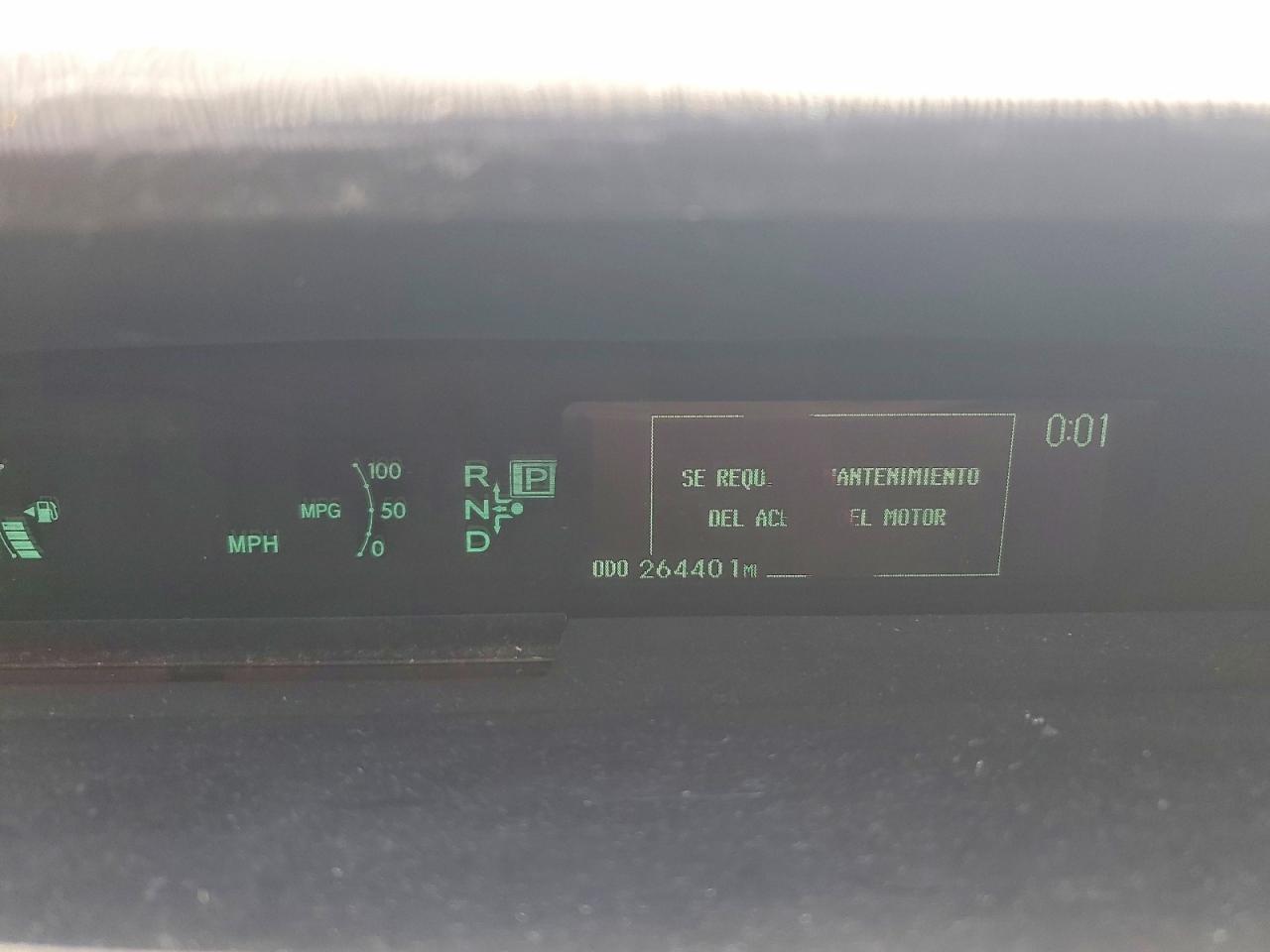 2010 TOYOTA PRIUS III photo 25