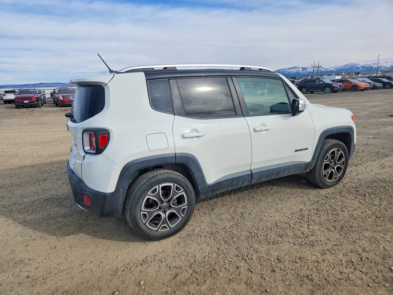 2015 JEEP RENEGADE LIMITED photo 5
