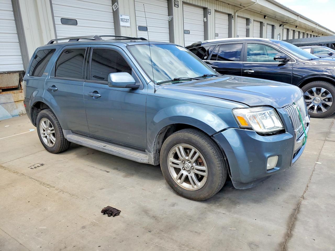 2010 MERCURY MARINER PREMIER photo 10