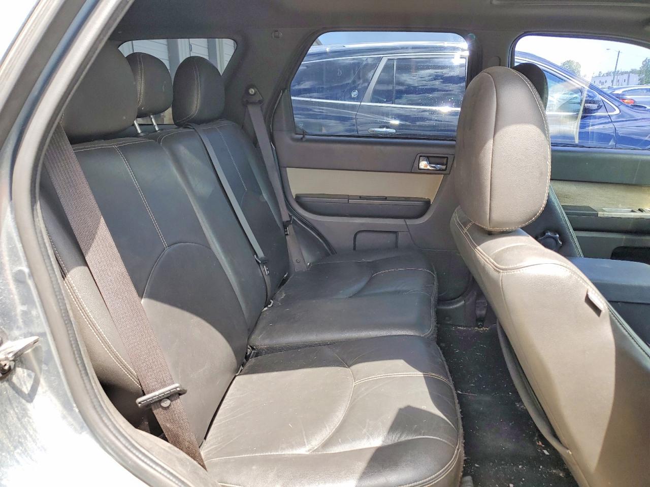 2010 MERCURY MARINER PREMIER photo 31