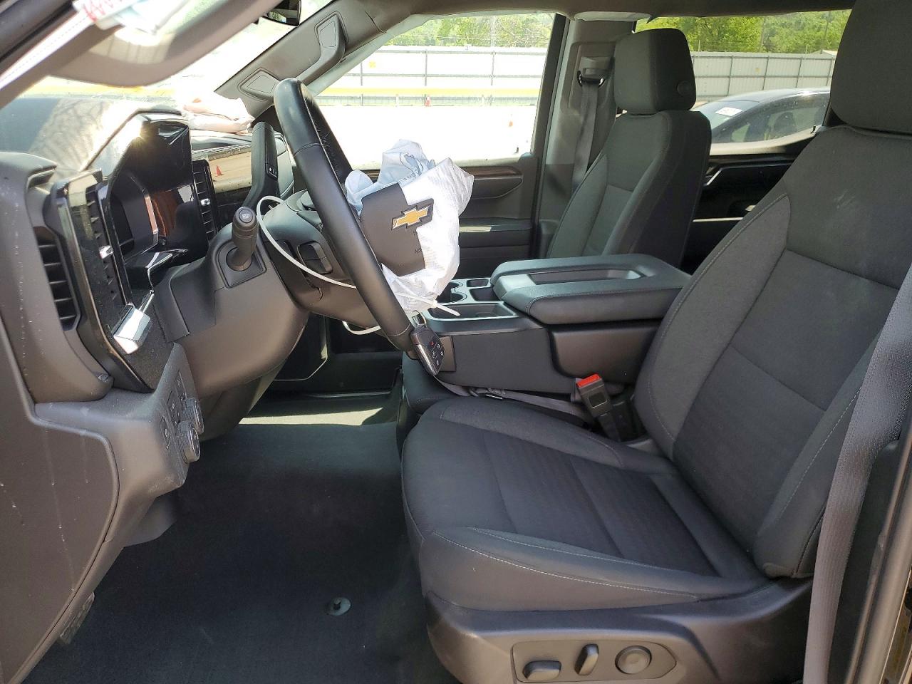 2024 CHEVROLET SILVERADO K1500 LT-L photo 19