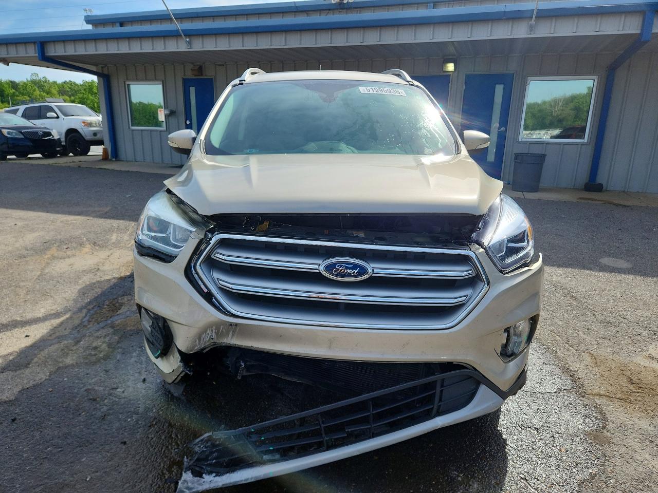 2017 FORD ESCAPE TITANIUM photo 9