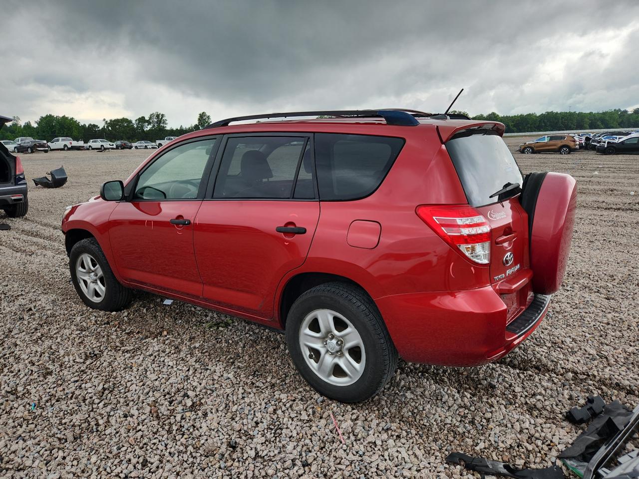 2010 TOYOTA RAV4 BASE photo 3