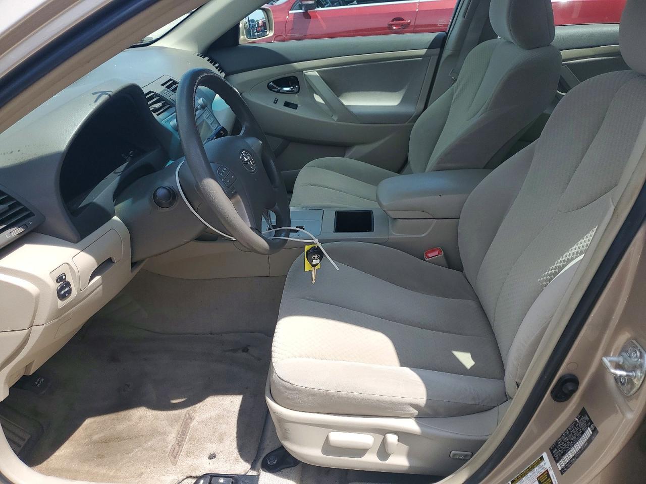 2008 TOYOTA CAMRY LE photo 19