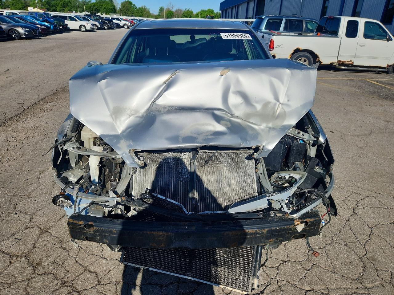 2005 TOYOTA CAMRY XLE photo 9