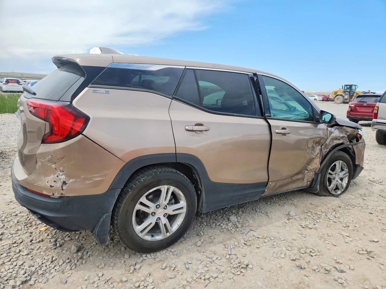 2018 GMC TERRAIN SLE photo 5
