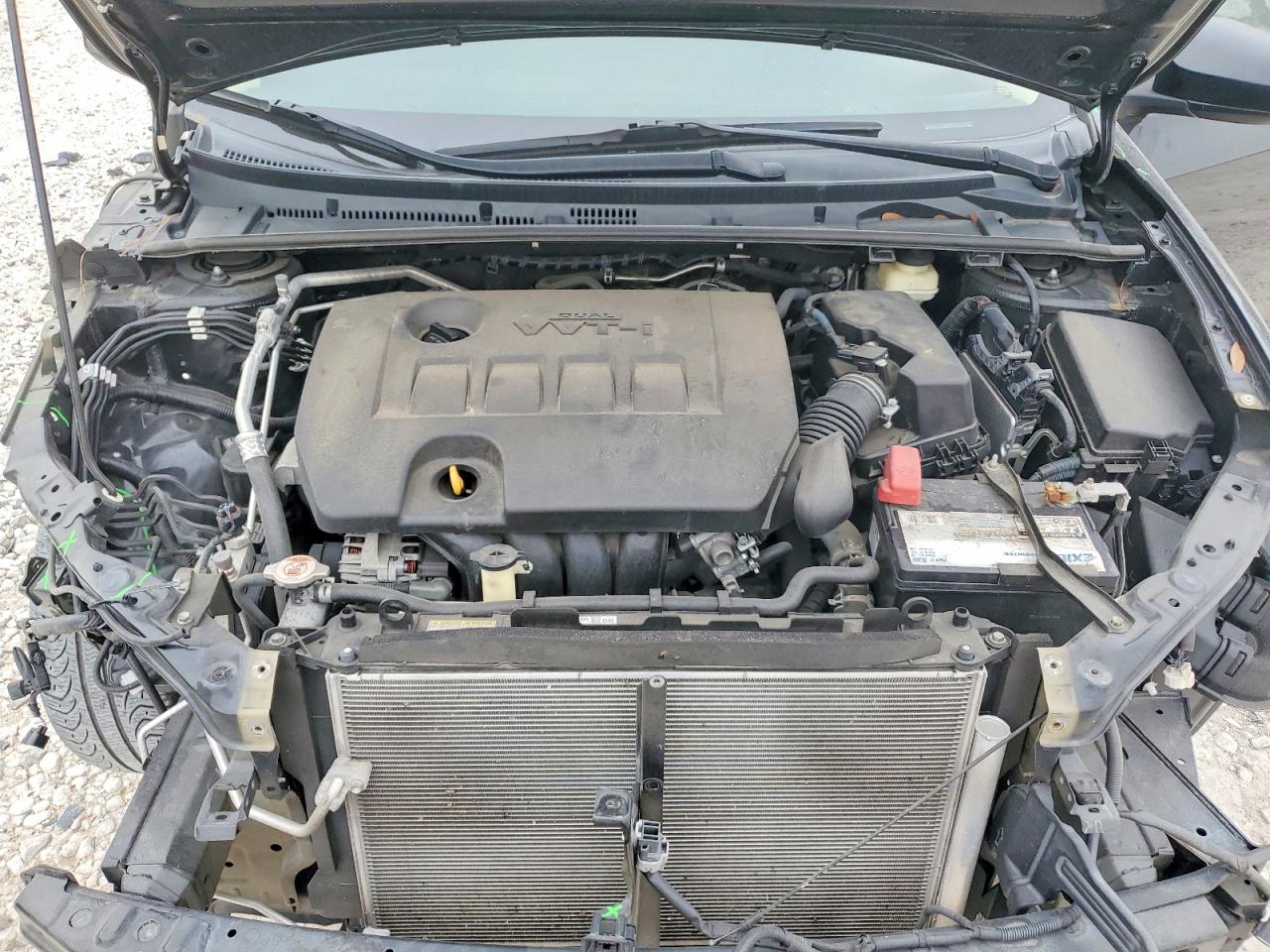 2018 TOYOTA COROLLA LE photo 21