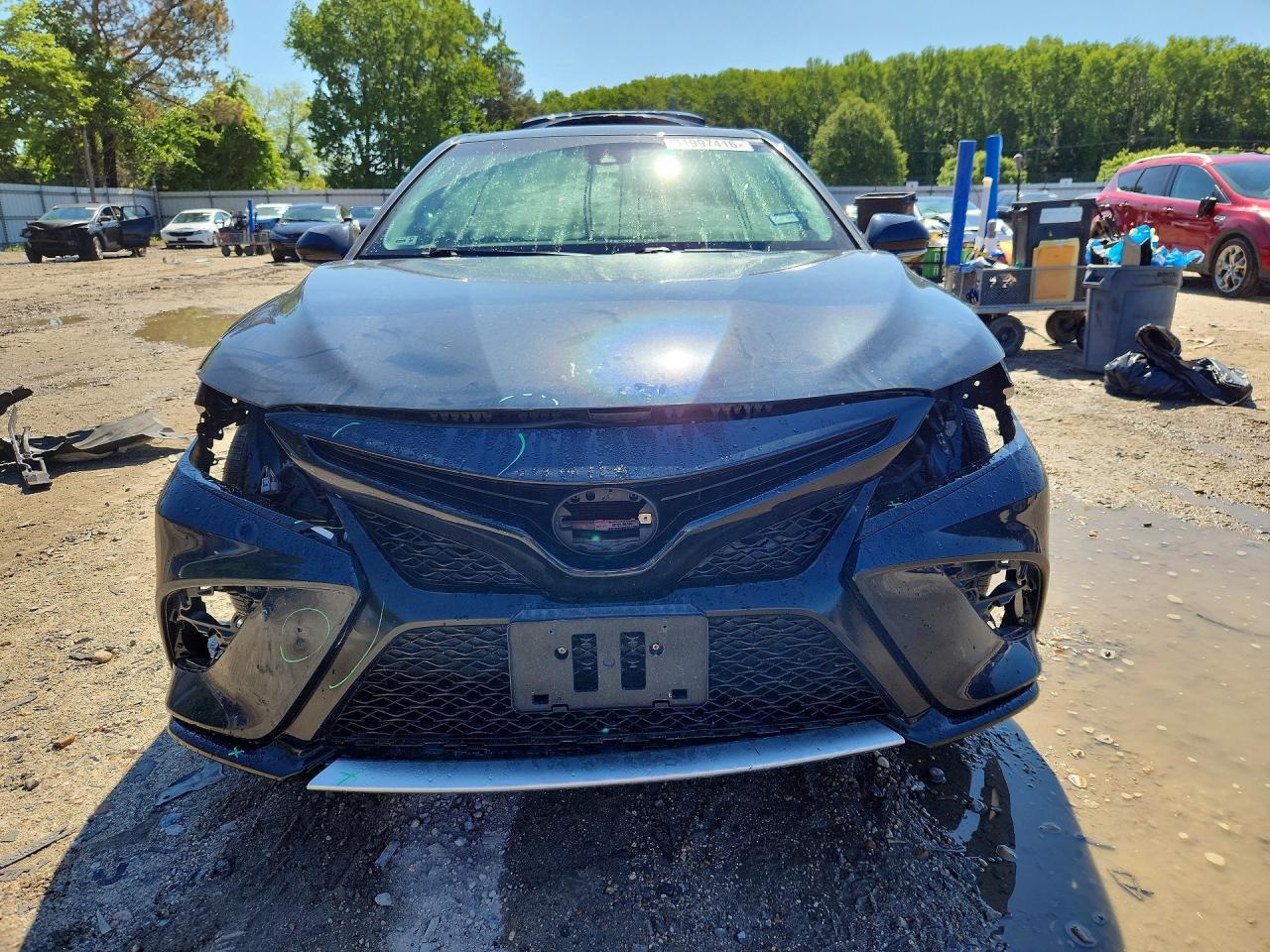 2019 TOYOTA CAMRY XSE photo 5