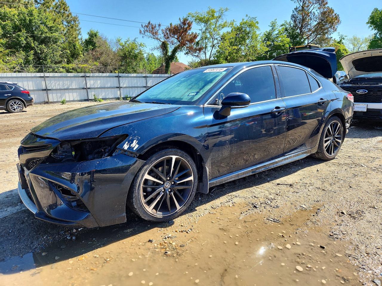 2019 TOYOTA CAMRY