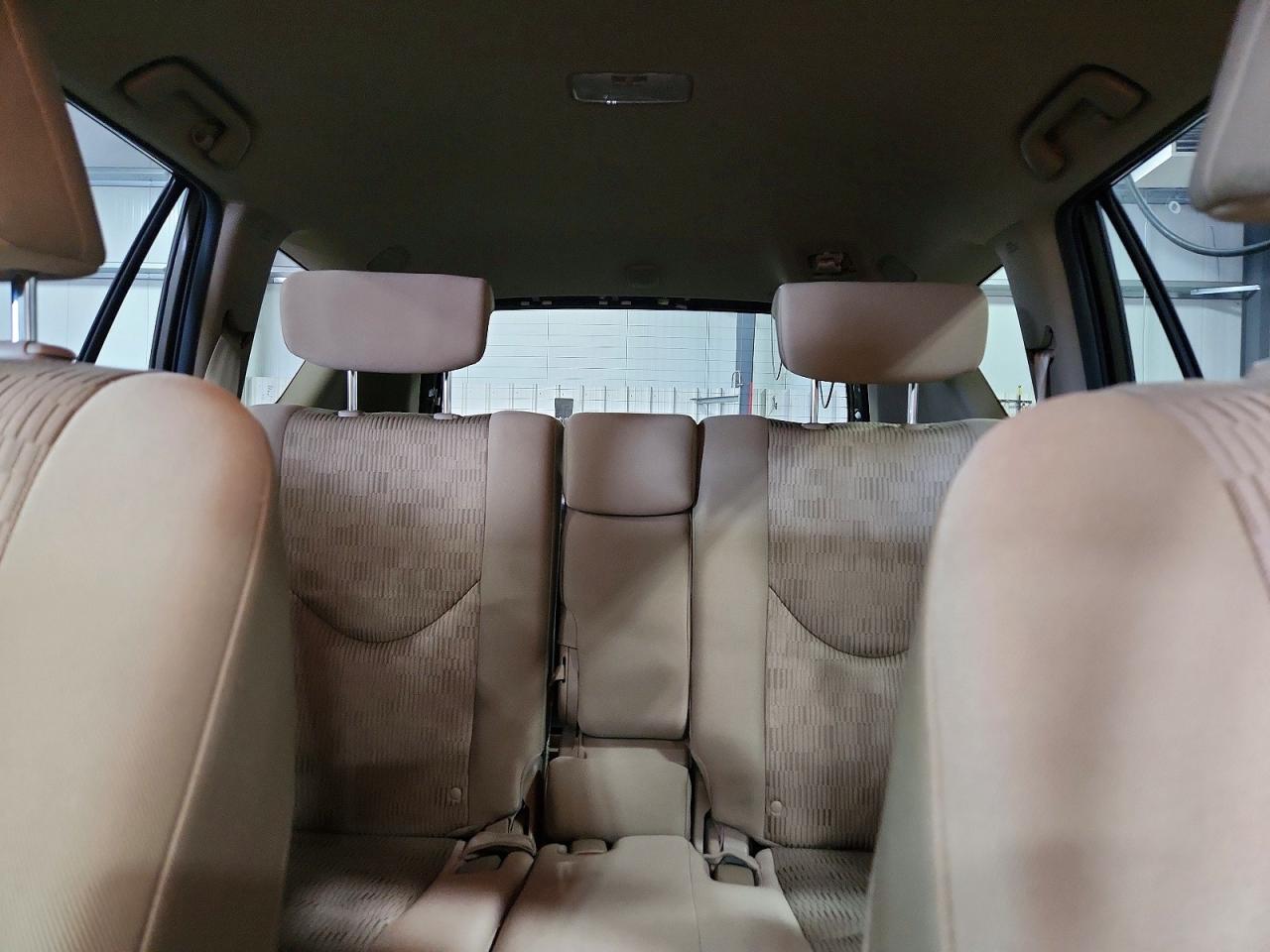 2011 TOYOTA RAV4 BASE photo 10