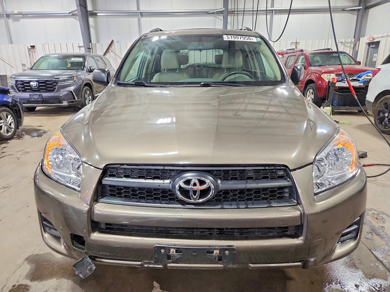 2011 TOYOTA RAV4 BASE photo 5