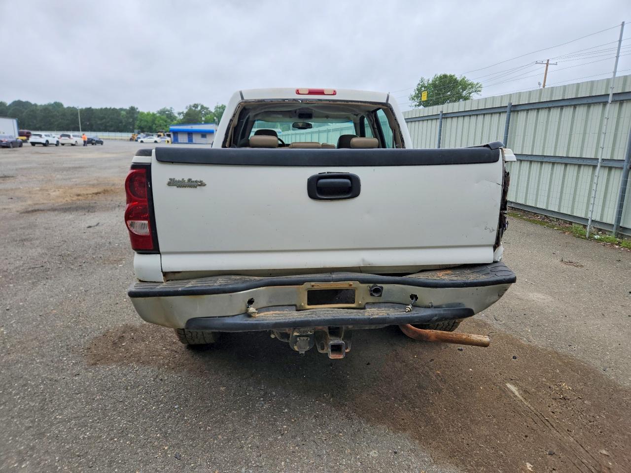 2004 CHEVROLET SILVERADO K1500 photo 11