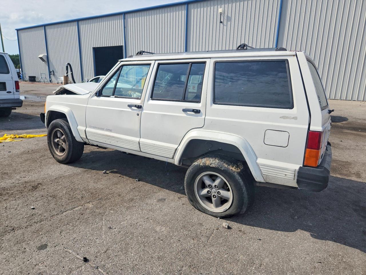 1996 JEEP CHEROKEE SPORT photo 4