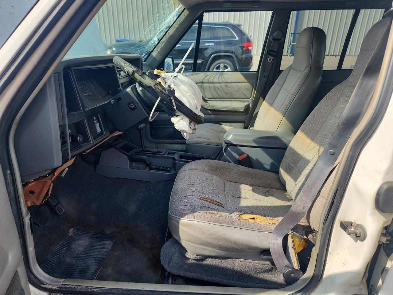 1996 JEEP CHEROKEE SPORT photo 19