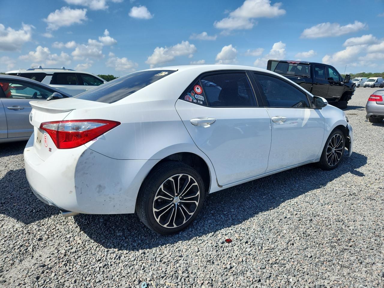 2014 TOYOTA COROLLA S PLUS photo 7