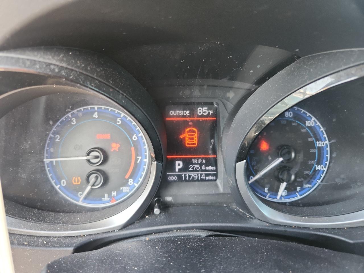 2014 TOYOTA COROLLA S PLUS photo 25