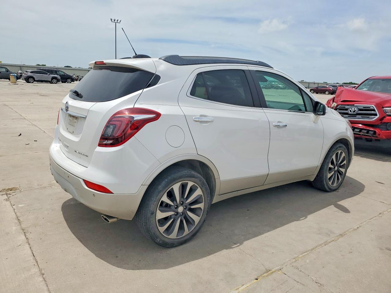2017 BUICK ENCORE PREMIUM photo 7