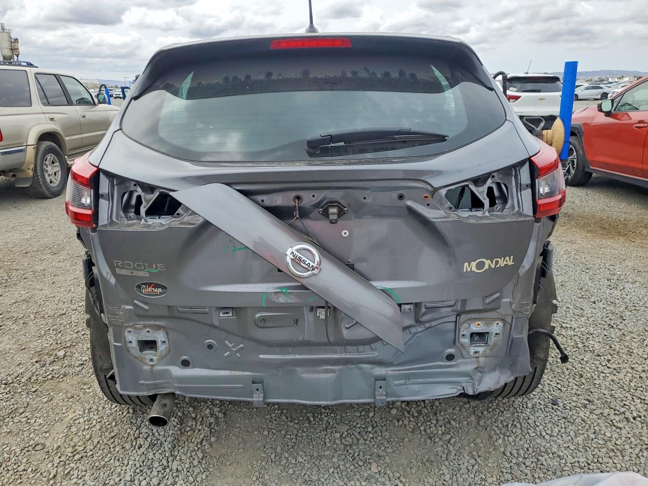 2020 NISSAN ROGUE photo 16