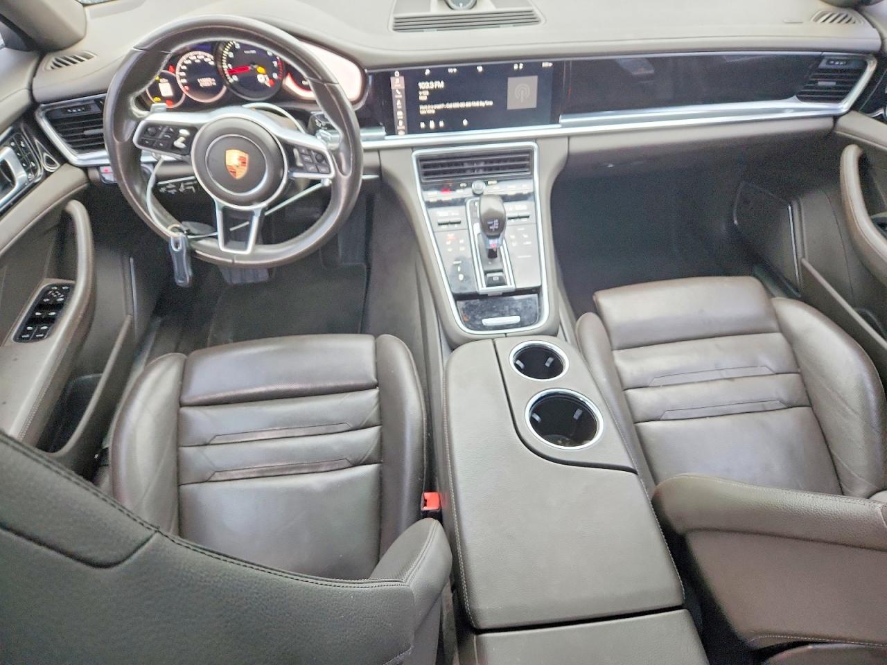 2017 PORSCHE PANAMERA 2 photo 15