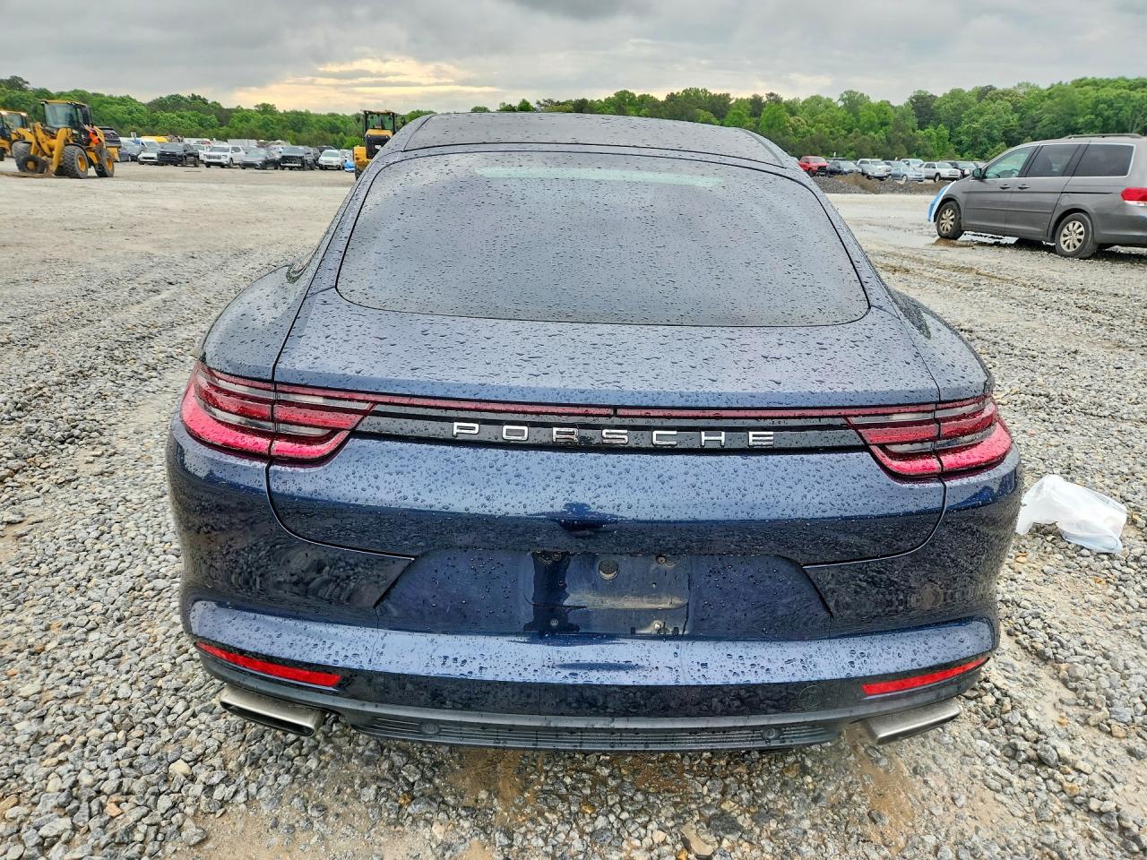 2017 PORSCHE PANAMERA 2 photo 11
