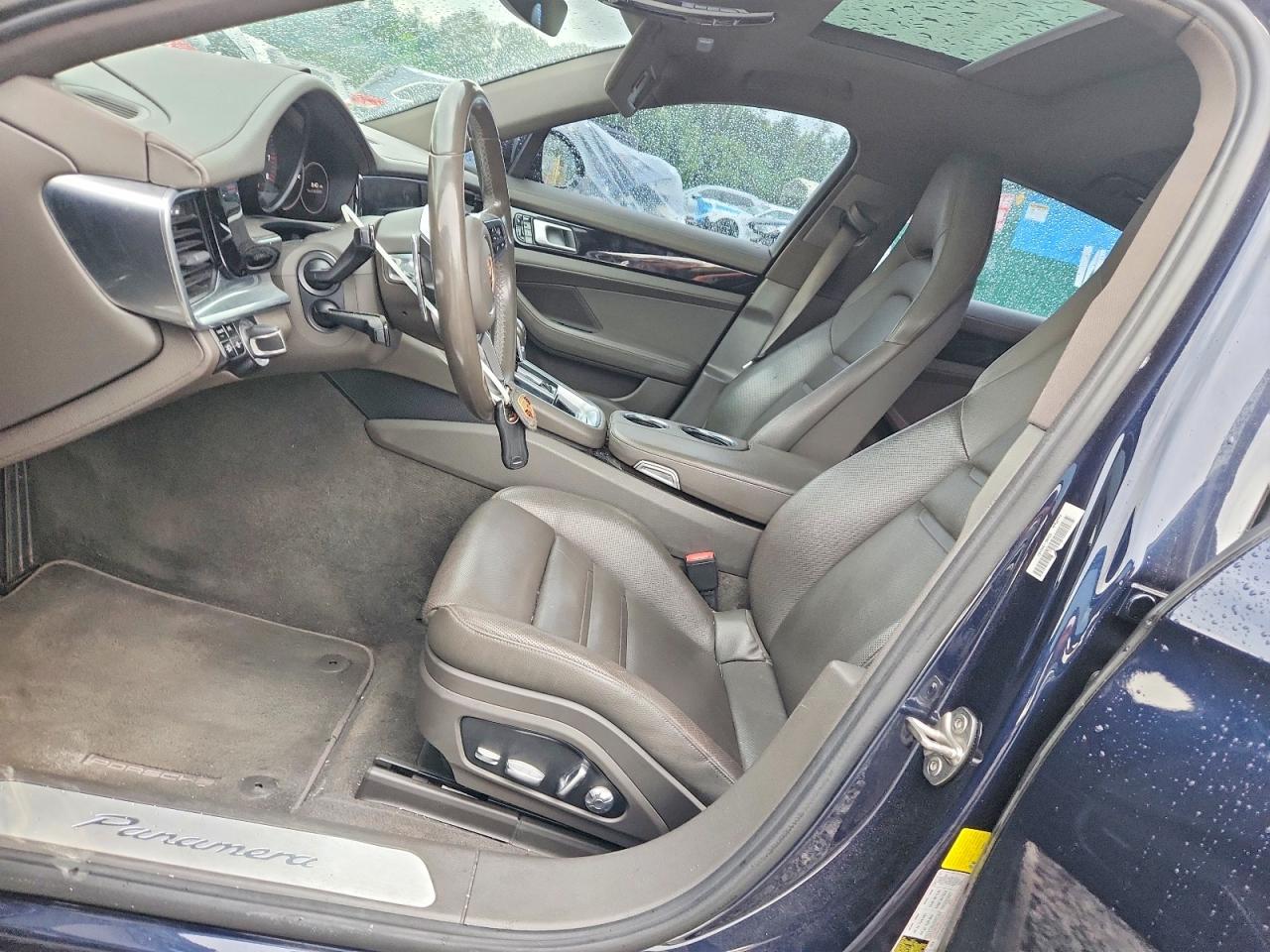 2017 PORSCHE PANAMERA 2 photo 13
